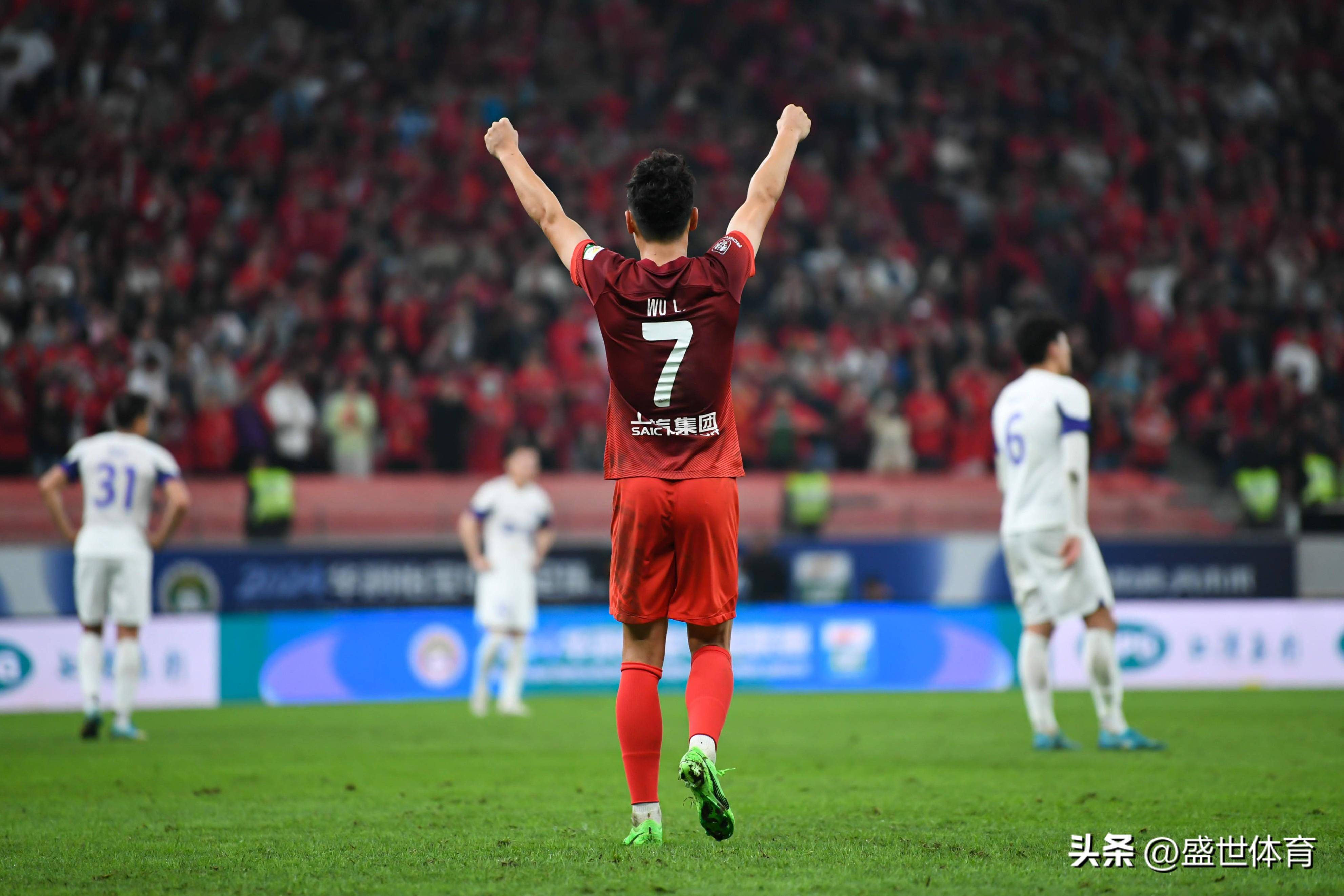 爱游戏娱乐-国际舞台，球队为荣誉而奋斗的简单介绍