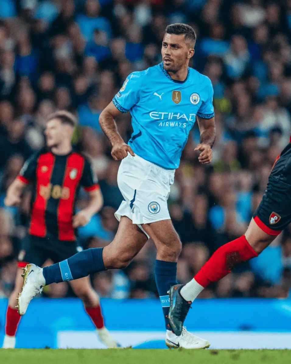 包含比利亚雷尔险胜,顽强拿下宝贵三分的词条 包含比利亚雷尔险胜,顽强拿下宝贵三分的词条