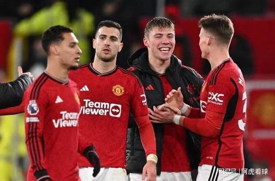 包含狼队攻防表现出色，取得连胜势头不减的词条