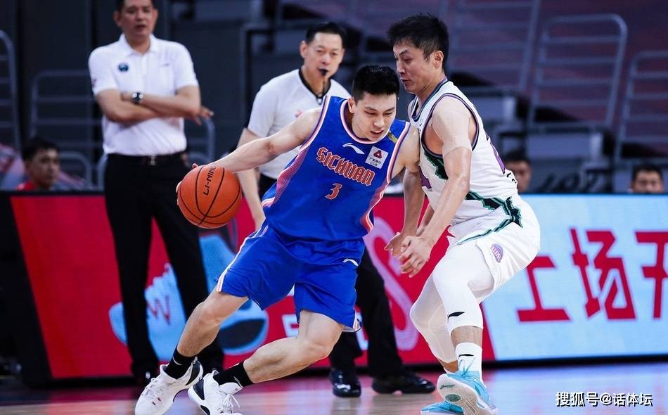 辽宁宏运新援表现出色,助球队走向胜利的简单介绍 辽宁宏运新援表现出色,助球队走向胜利的简单介绍