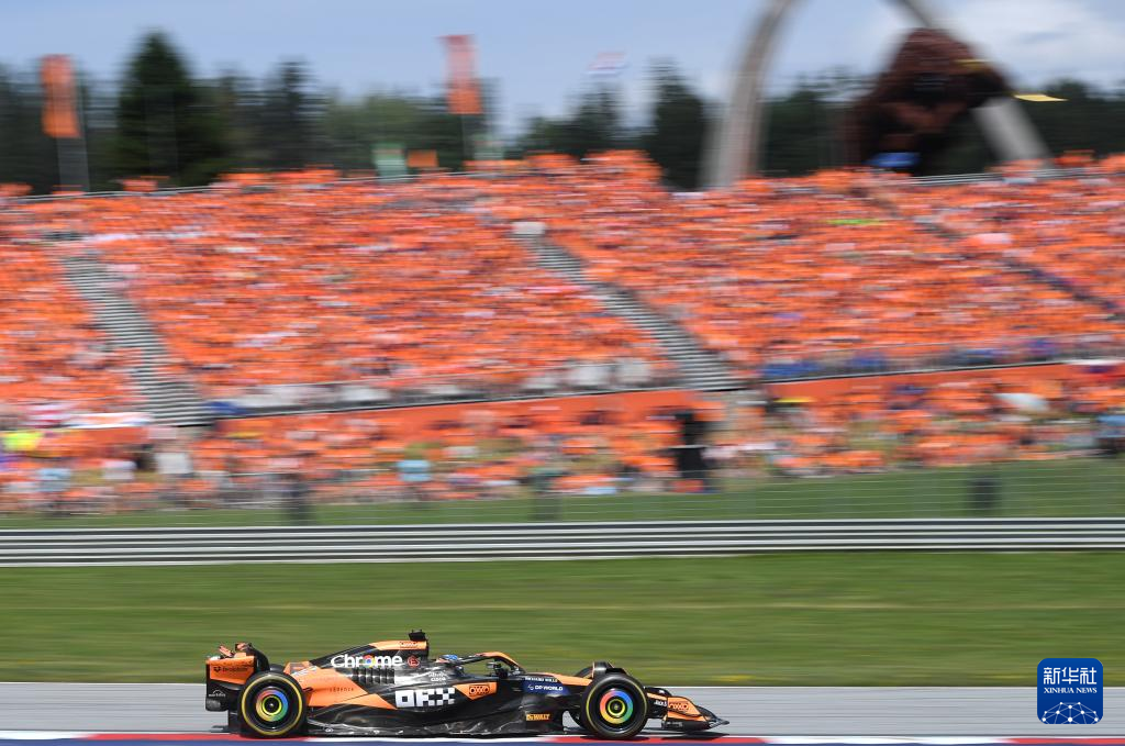 包含红牛车队完胜威廉姆斯，拉塞尔惊艳四座的词条